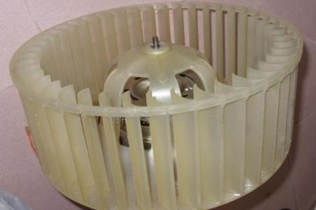 空調(diào)風葉固定螺絲松動導致噪音大，這樣維修！